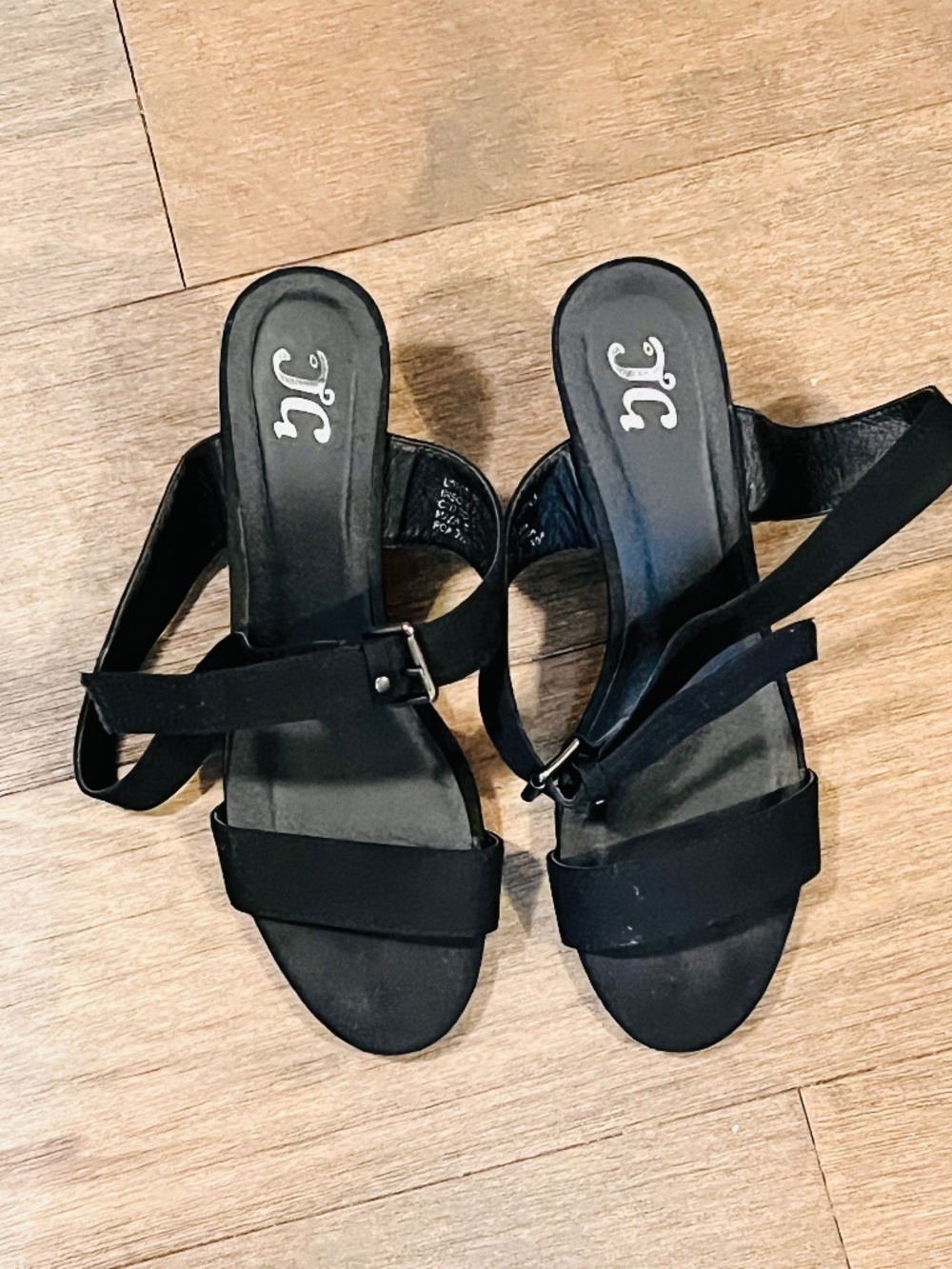 JC Wedge Black Shoes